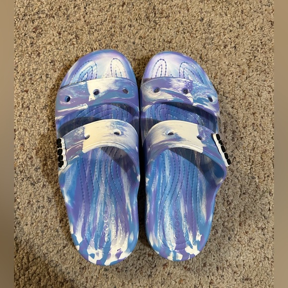 New slip on crocs - Picture 4 of 4